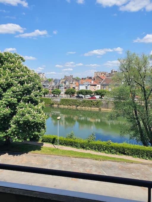 Le Studio Du Quai Charleville-Mézières Eksteriør bilde
