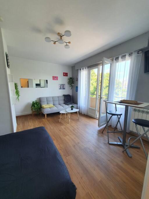 Le Studio Du Quai Charleville-Mézières Eksteriør bilde